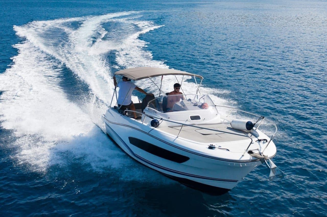 Do You Need Boat Insurance Year-Round? Understanding Seasonal Coverage